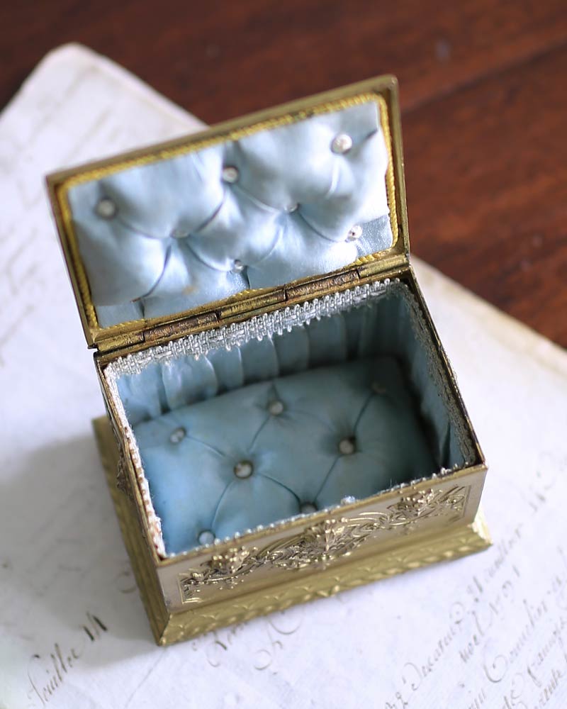 Antique Jewelry Box, 1800s Victorian Era Grecian-inspired Bronze Jewelry Box,  VJ 869 - Etsy